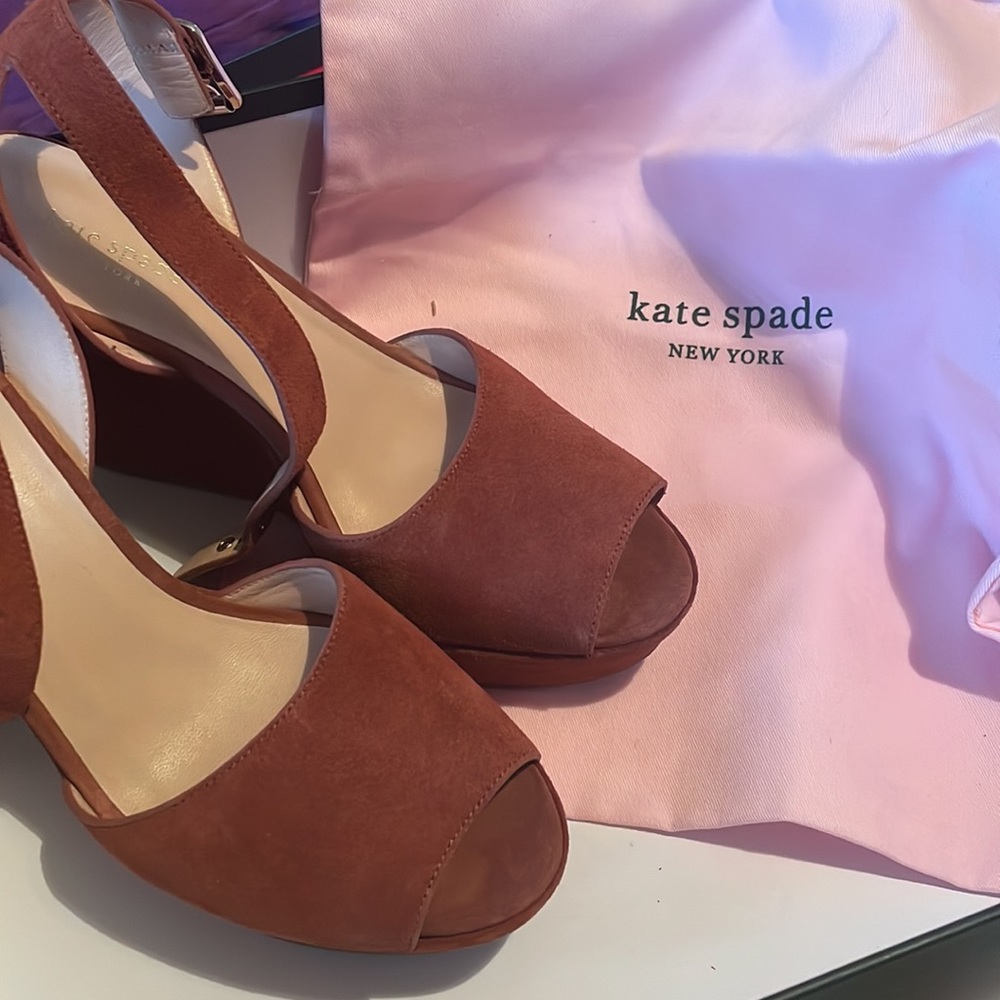 Kate Spade Rust Wedge - Picture 3 of 3